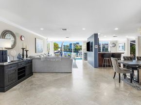 910 Jasmine Drive, Delray Beach FL 33483