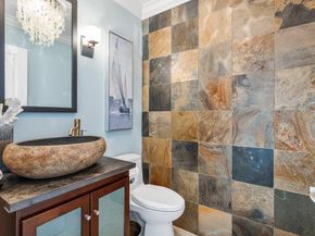 910 Jasmine Drive, Delray Beach FL 33483