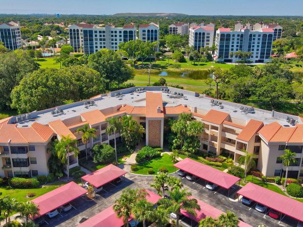 7472 La Paz Boulevard 306, Boca Raton FL 33433
