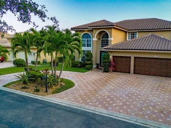 6600 NW 56th Dr