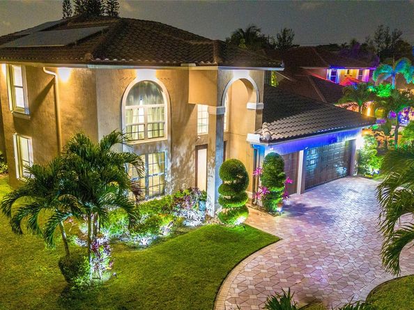 6600 NW 56th Dr, Coral Springs FL 33067