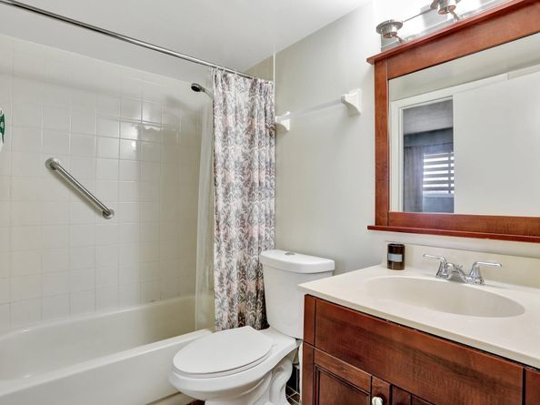 7451 NW 16th Street 303, Plantation FL 33313