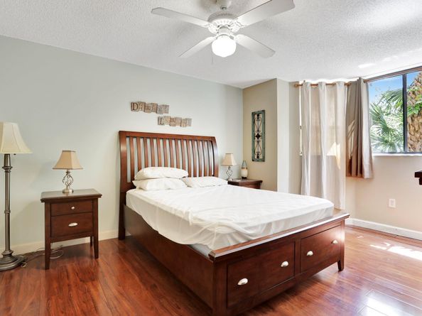 7451 NW 16th Street 303, Plantation FL 33313