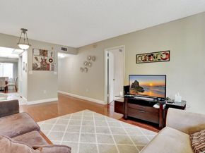 7451 NW 16th Street 303, Plantation FL 33313