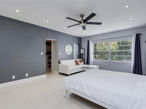 5500 Mulberry Dr, Tamarac FL 33319