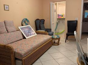 1046 Wolverton C, Boca Raton FL 33434