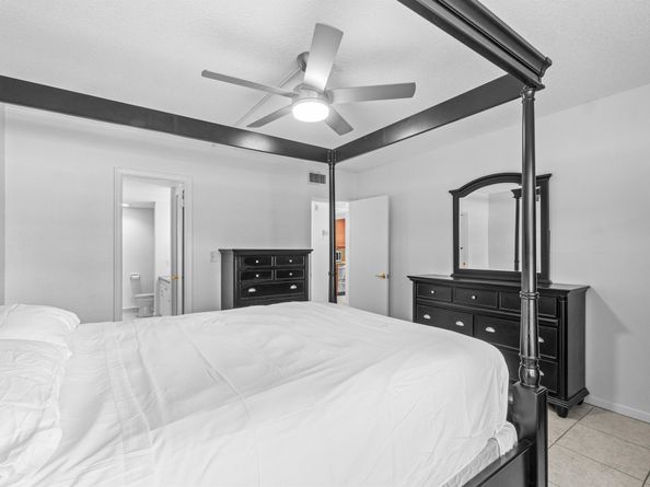 250 NE 20th Street 1220, Boca Raton FL 33431