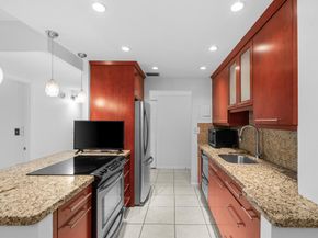 250 NE 20th Street 1220, Boca Raton FL 33431