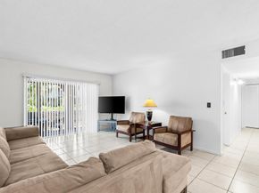 250 NE 20th Street 1220, Boca Raton FL 33431