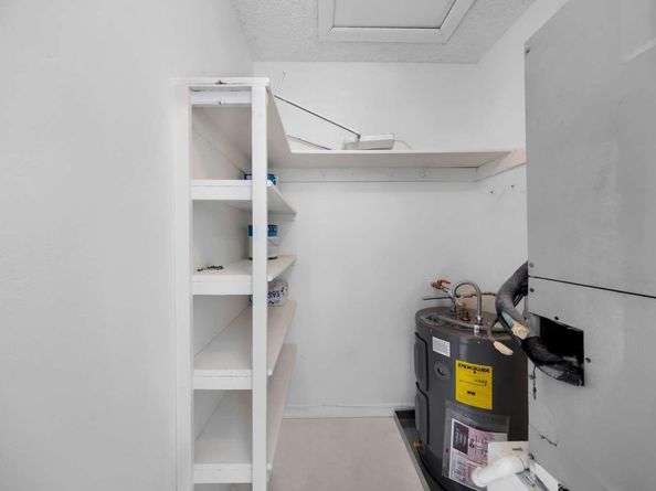 9101 Sunrise Lakes Blvd 216, Sunrise FL 33322