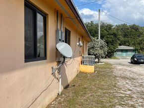 519 NW 3rd Avenue, Hallandale Beach FL 33009