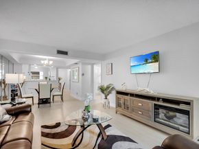 23247 Barwood Lane 305, Boca Raton FL 33428