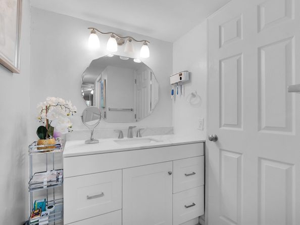 23247 Barwood Lane 305, Boca Raton FL 33428