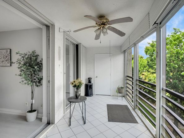 23247 Barwood Lane 305, Boca Raton FL 33428