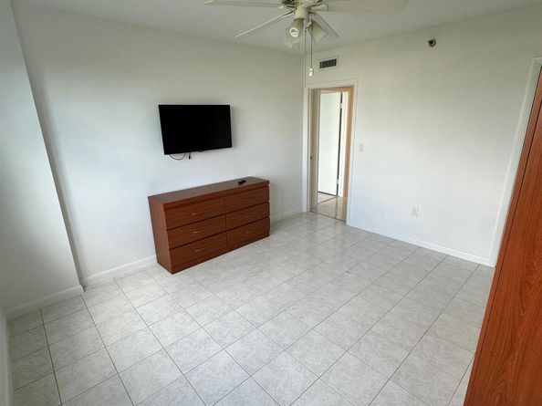 3850 Washington Street 510, Hollywood FL 33021