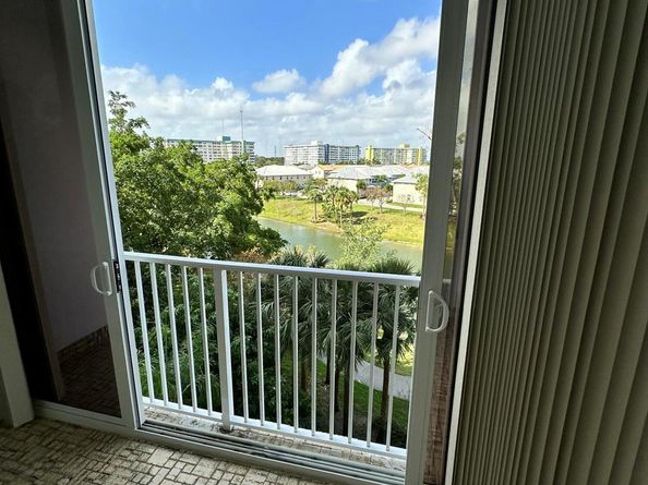3850 Washington Street 510, Hollywood FL 33021