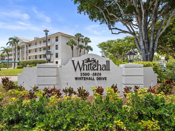 3526 Whitehall Drive 106, West Palm Beach FL 33401