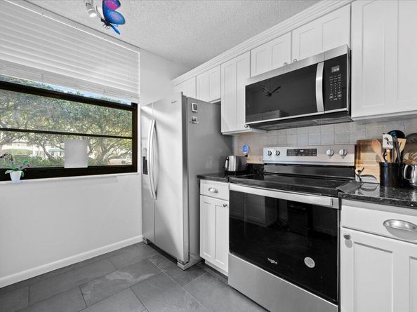 3526 Whitehall Drive 106, West Palm Beach FL 33401