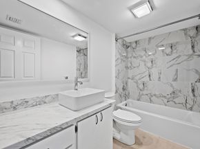 3526 Whitehall Drive 106, West Palm Beach FL 33401