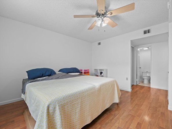 3526 Whitehall Drive 106, West Palm Beach FL 33401