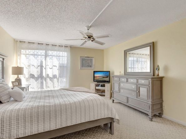 15 Royal Palm Way 505, Boca Raton FL 33432