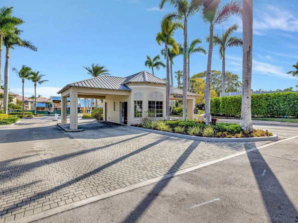 15 Royal Palm Way 505, Boca Raton FL 33432