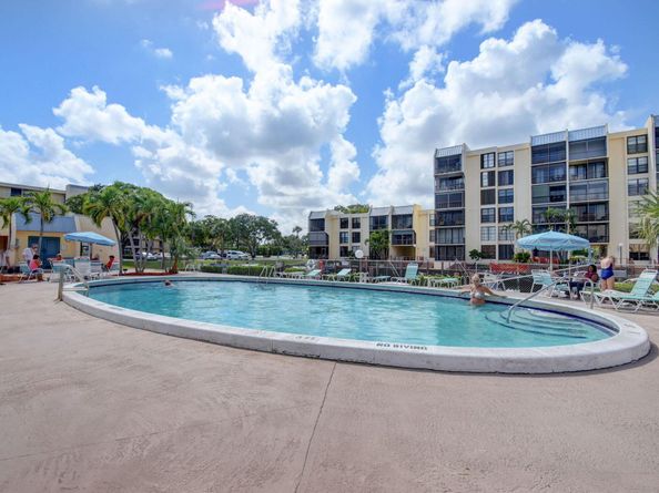 15 Royal Palm Way 505, Boca Raton FL 33432