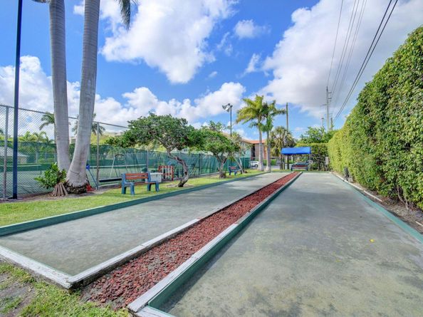 15 Royal Palm Way 505, Boca Raton FL 33432