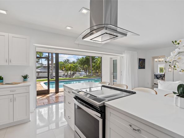 1410 SE 12th Street, Deerfield Beach FL 33441