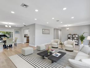 124 Park Lane E, Hypoluxo FL 33462