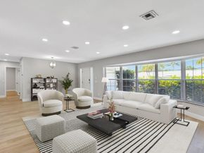 124 Park Lane E, Hypoluxo FL 33462