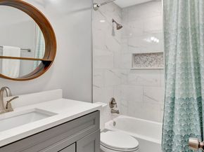124 Park Lane E, Hypoluxo FL 33462