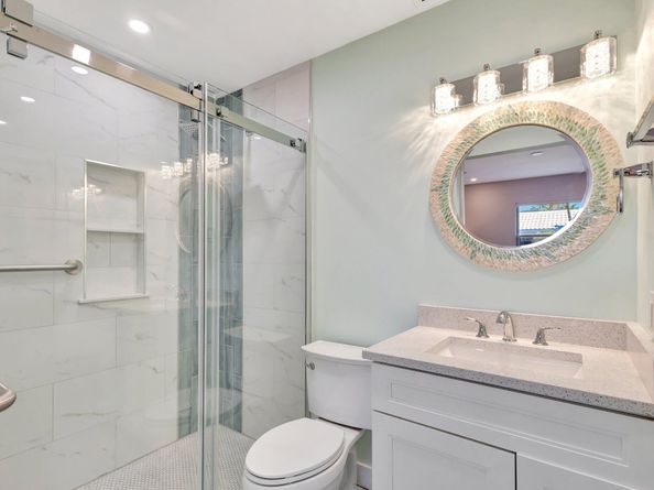 124 Park Lane E, Hypoluxo FL 33462