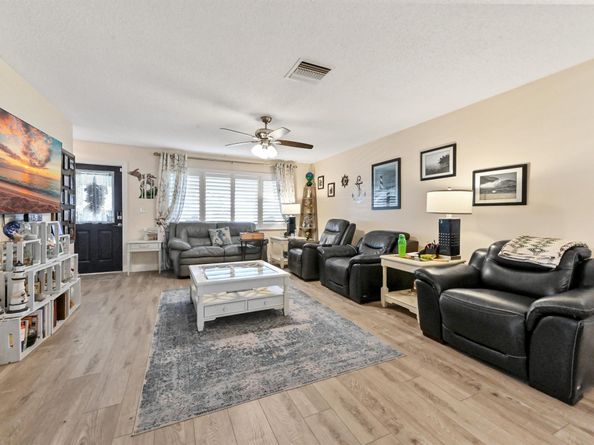 1708 SW 18th Street, Boynton Beach FL 33426