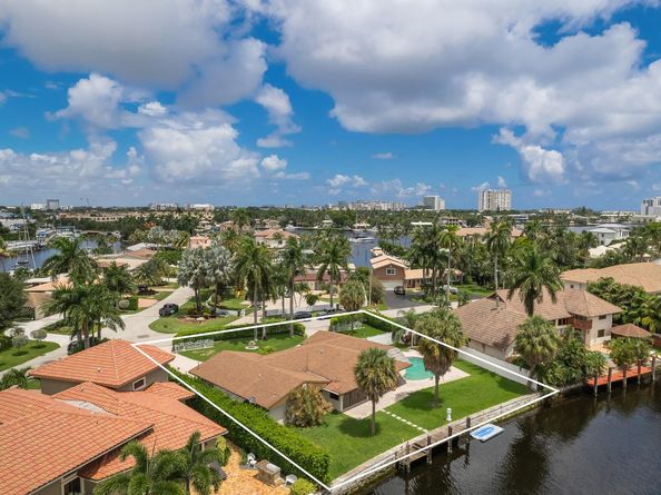 2200 SE 8th St, Pompano Beach FL 33062