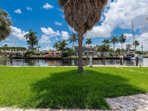 2200 SE 8th St, Pompano Beach FL 33062