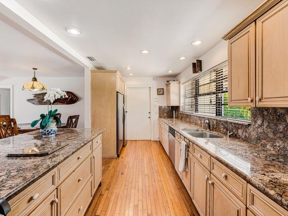 2200 SE 8th St, Pompano Beach FL 33062