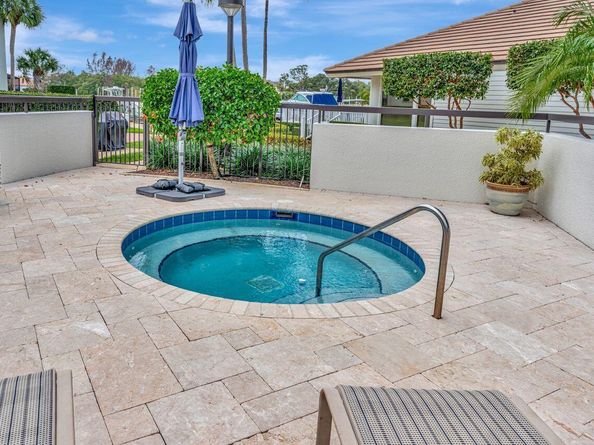 116 Oak Harbour Drive, Juno Beach FL 33408
