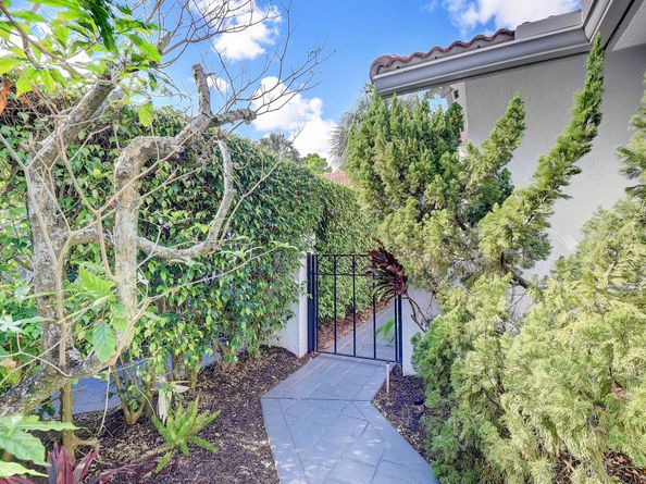 2249 NW 53rd Street, Boca Raton FL 33496
