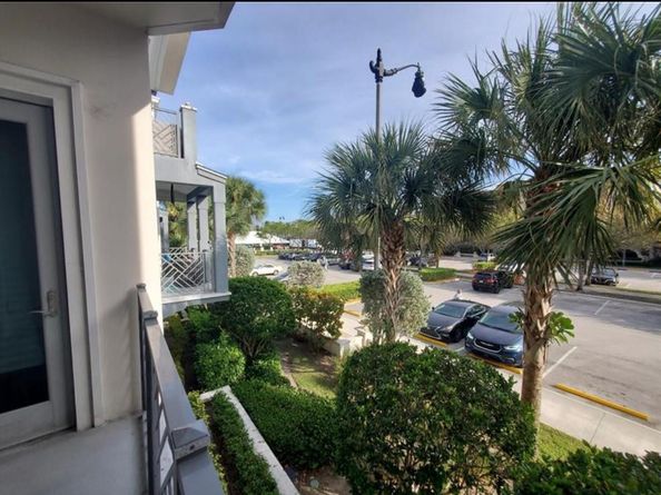 4511 El Mar Dr 202, Lauderdale By The Sea FL 33308