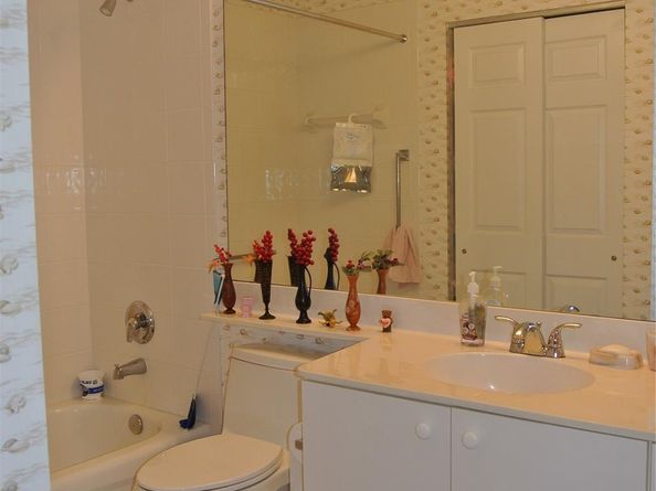 7735 Yardley Dr 103, Fort Lauderdale FL 33321