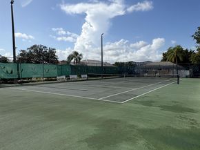 7735 Yardley Dr 103, Fort Lauderdale FL 33321