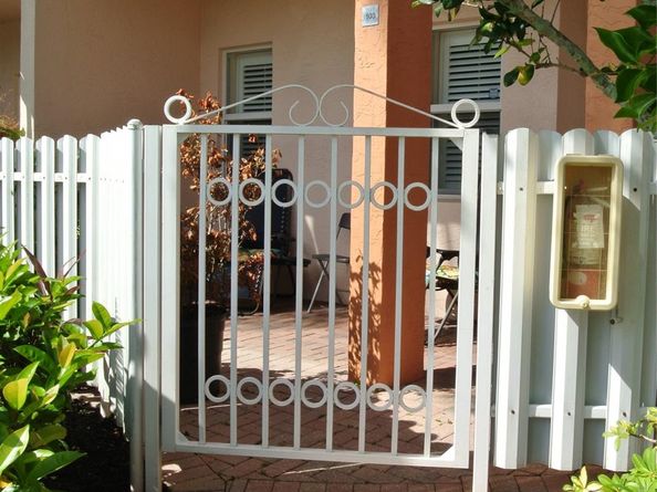 7735 Yardley Dr 103, Fort Lauderdale FL 33321