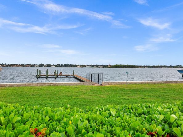 3215 S Flagler Drive, West Palm Beach FL 33405