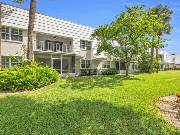 1250 Sugar Sands Boulevard 110, Riviera Beach FL 33404