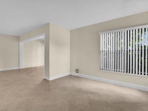 3741 English D Lane D, Lake Worth FL 33467