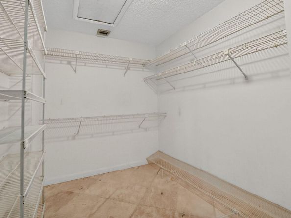 6758 Canary Palm Circle 1, Boca Raton FL 33433