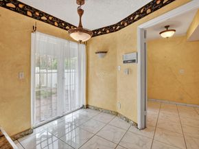 6758 Canary Palm Circle 1, Boca Raton FL 33433
