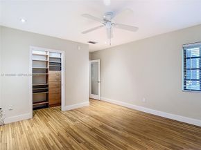 2810 Crystal Court, Miami FL 33133