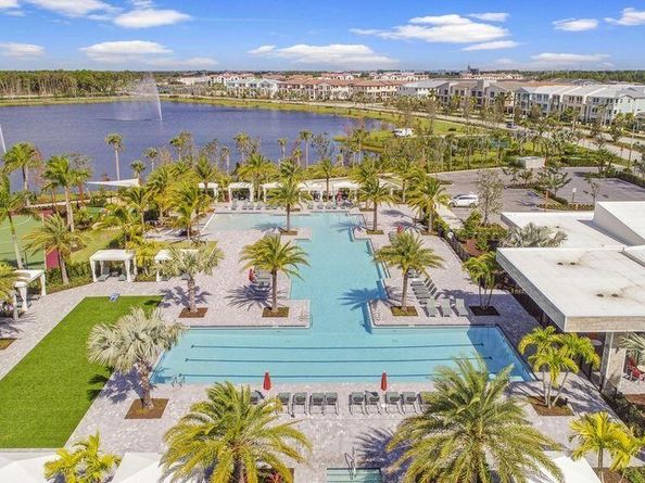 5021 Grandiflora Road, Palm Beach Gardens FL 33418